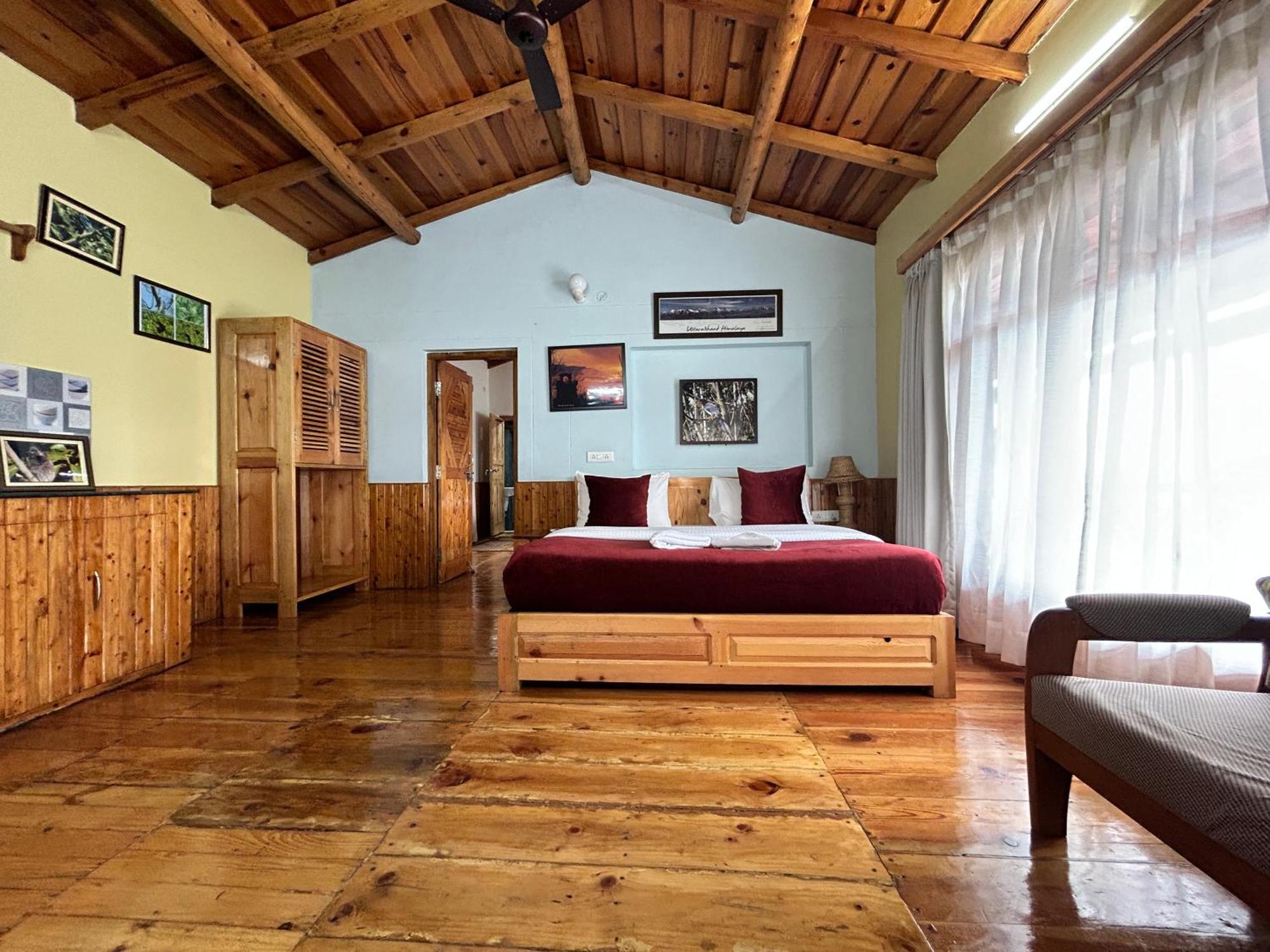 אלמורה Kasar Himalaya Holiday Resort, Binsar Rd מראה חיצוני תמונה