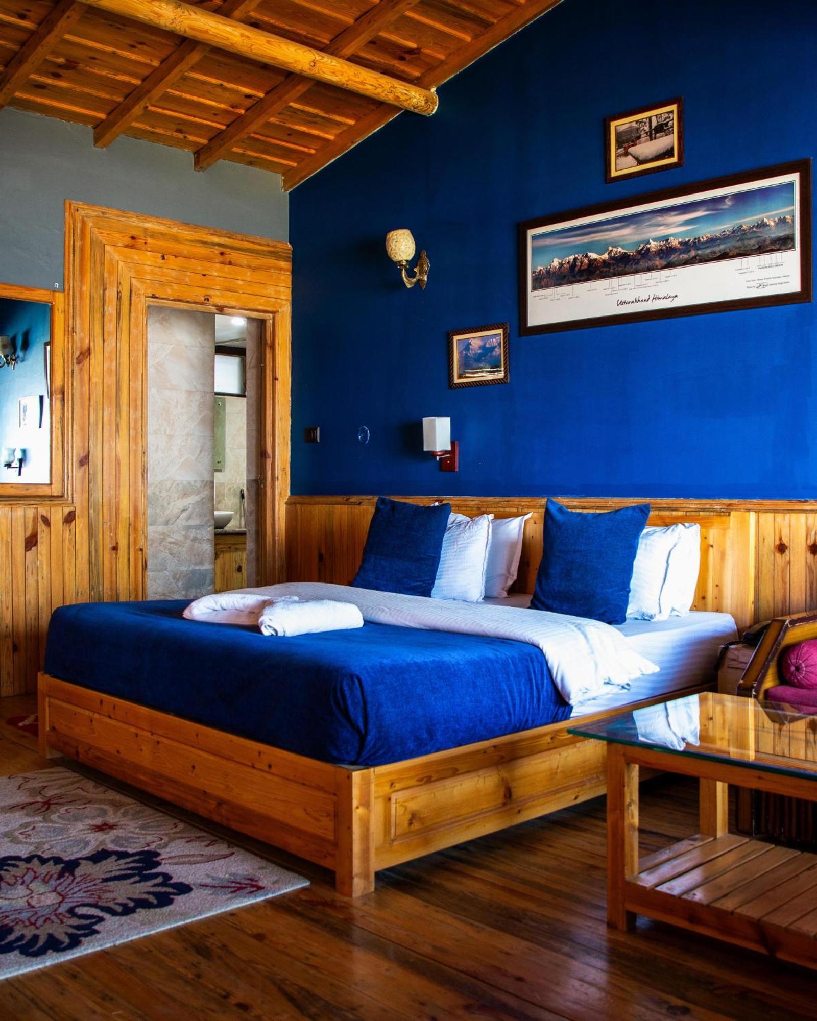 אלמורה Kasar Himalaya Holiday Resort, Binsar Rd מראה חיצוני תמונה