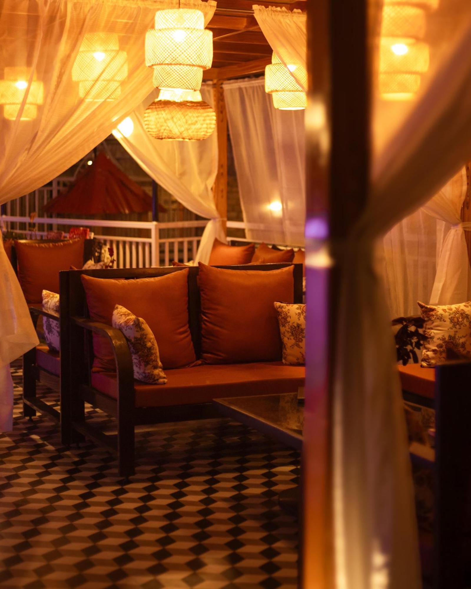 אלמורה Kasar Himalaya Holiday Resort, Binsar Rd מראה חיצוני תמונה